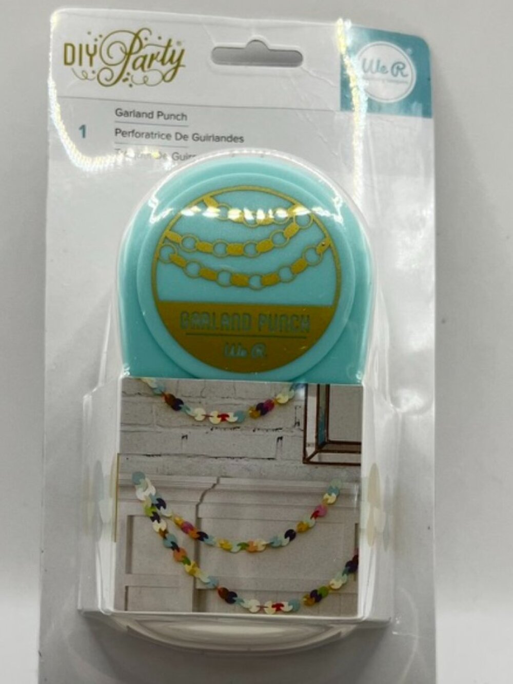 NEW WE R MEMORY KEEPERS GARLAND PUNCH INTERLOCKING #660780 DIY PARTY PAPER